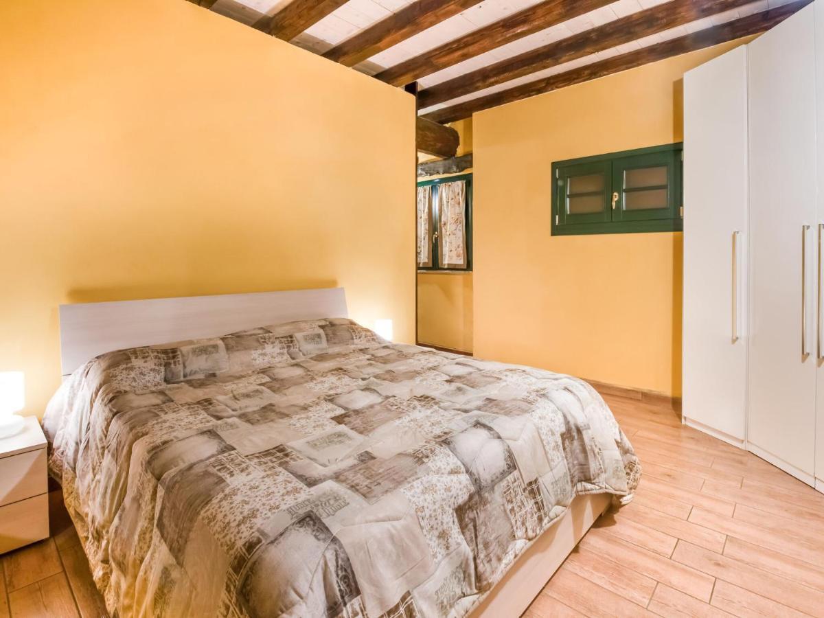 Beautiful Chalet With Swimming Pool In Lombardy Villa Marone Exterior foto